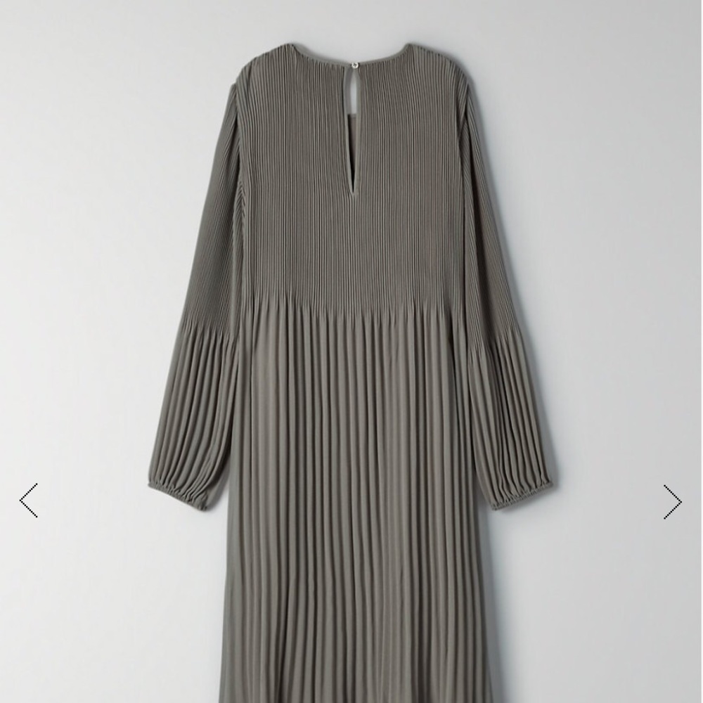 Aritzia Wilfred Elba Midi Dress
